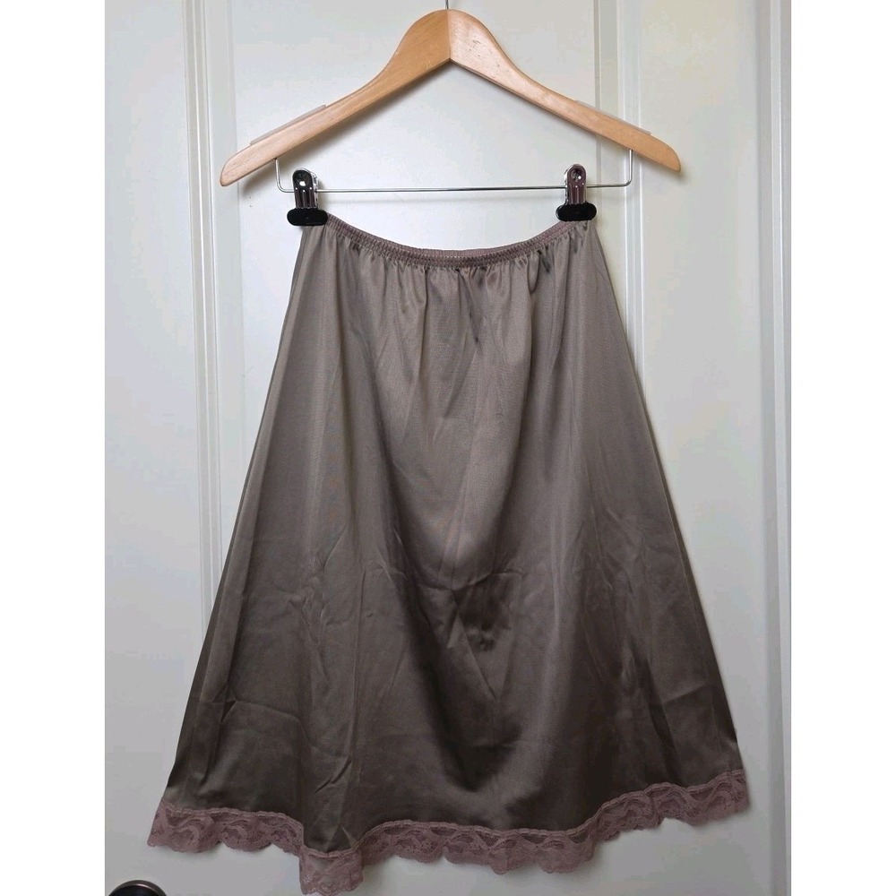 VTG 1980s Vanity Fair Bronze Antron III Nylon Lace Half Slip Skirt Sz S Long